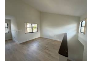 10231 Fontainebleau Blvd 201 Miami, FL 33172 - MLS#A11956410