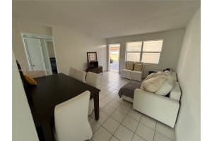 654 W 29th St 2 Hialeah, FL 33012 - MLS#A11956411