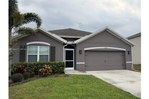 8649 Cobblestone Dr Fort Pierce, FL 34945 - MLS#A11956423