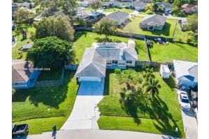 714 NE Lanfair St, Port St. Lucie, FL 34983, - MLS#A11956426
