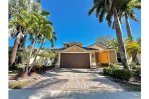 1831 Mariners Ln, Weston