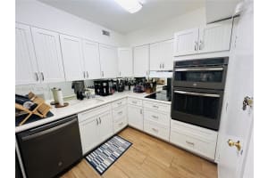 1980 S Ocean Dr 9m Hallandale Beach, FL 33009 - MLS#A11956476