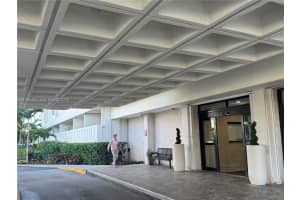 300 Bayview Dr 501 Sunny Isles Beach, FL 33160 - MLS#A11956480