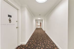 700 Biltmore Way 304 Coral Gables, FL 33134 - MLS#A11956486