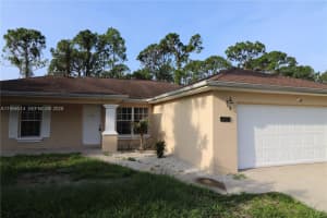 2805 1 Sw St Lehigh Acres, FL 33972 - MLS#A11956514