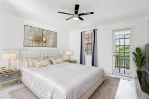 8335 Nw 8th Ter Boca Raton, FL 33487 - MLS#A11956536