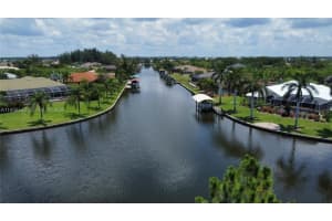 15610 Viscount Cir Port Charlotte, FL 33981 - MLS#A11956548