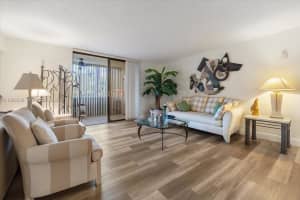 7201 Promenade Dr 101 Boca Raton, FL 33433 - MLS#A11956589