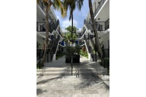 1330 Pennsylvania Ave 108 Miami Beach, FL 33139 - MLS#A11956603