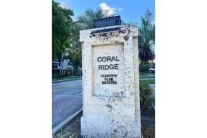 4800 Bayview Dr 206 Fort Lauderdale, FL 33308 - MLS#A11956620