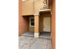 15242 Sw 30th Ter Miami, FL 33185 - MLS#A11956629