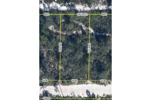 2210 Petunia Ave Sebring, FL 33875 - MLS#A11956636