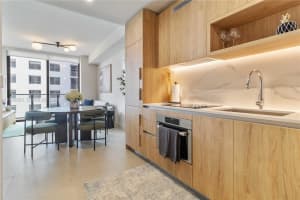 11 Ne 6 1513 Miami, FL 33132 - MLS#A11956653