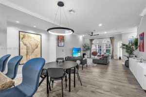 1033 Ne 17th Way 1905 Fort Lauderdale, FL 33304 - MLS#A11956656