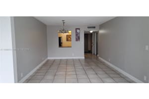 701 Three Islands Blvd 314 Hallandale Beach, FL 33009 - MLS#A11956674