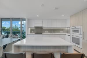 9221 E Bay Harbor Drive 412 Bay Harbor Islands, FL 33154 - MLS#A11956675