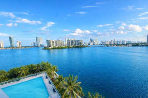 MLS# A11956678, Aventura, Florida 33180