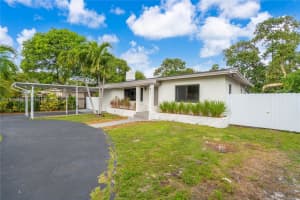 911 Nw 138th St Miami, FL 33168 - MLS#A11956685