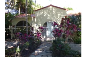 409 Marmore Ave Coral Gables, FL 33146 - MLS#A11956737