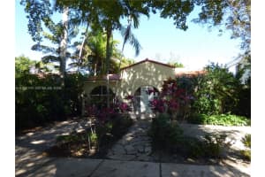 409 Marmore Ave Coral Gables, FL 33146 - MLS#A11956737