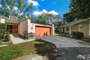 3404 Cherry Garden Cir 154 Lauderhill, FL 33319 - MLS#A11956751