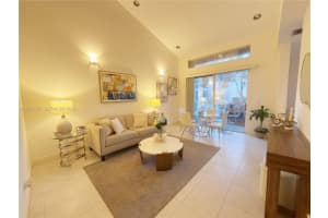 1122 Sw 158th Ave 1122 Pembroke Pines, FL 33027 - Off Market