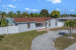 12751 Sw 256th St, Homestead