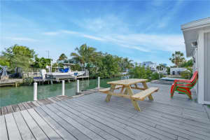 27 Riviera Dr, Key West