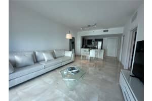 950 Brickell Bay Dr , Miami, FL 33131 - MLS#A11956847