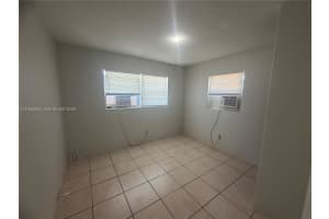 612 14th Ave , Fort Lauderdale, FL 33311 - MLS#A11956869