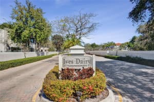 1042 Ne 207th Ter Miami, FL 33179 - MLS#A11956871