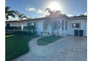 9208 Byron Ave Surfside, FL 33154 - MLS#A11956878