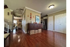 232 Lakeside Cir Sunrise, FL 33326 - MLS#A11956880