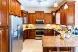 10564 Nw 57th St Doral, FL 33178 - MLS#A11956892