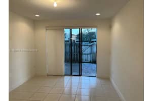 9952 Nw 10th St 9952 Miami, FL 33172 - MLS#A11956914