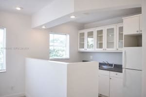 1100 Ne 9th Ave 303 Fort Lauderdale, FL 33304 - MLS#A11956952