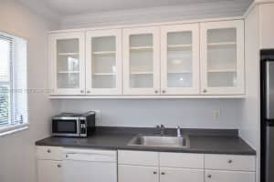 1100 Ne 9th Ave 303 Fort Lauderdale, FL 33304 - MLS#A11956952