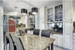 221 Se 9th Ave 112 Pompano Beach, FL 33060 - MLS#A11956961