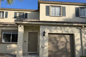 4746 Lago Vista Dr Coconut Creek, FL 33073 - MLS#A11956963