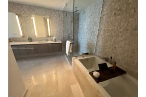 88 Sw 7th St 2404 Miami, FL 33131 - MLS#A11957034