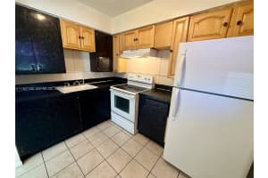 1610 Nw 52nd Ave C Lauderhill, FL 33313 - MLS#A11957104