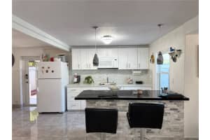 1120 N 61st Ave Hollywood, FL 33024 - MLS#A11957123