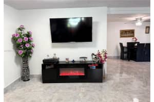 1120 N 61st Ave Hollywood, FL 33024 - MLS#A11957123