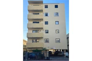 1334 Collins Ave 204, Miami Beach 1334 Collins Ave 204, Miami Beach