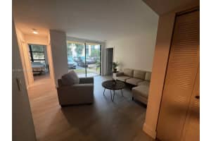 11750 Sw 18th St 125-1, Miami