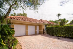 5770 128th St , Pinecrest, FL 33156 Sold 06/08/26