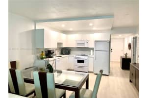 240 Galen Drive 206 Key Biscayne, FL 33149 - MLS#A11957191