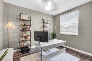 447 Corte Madera Ln 3 West Palm Beach, FL 33401 - MLS#A11957222