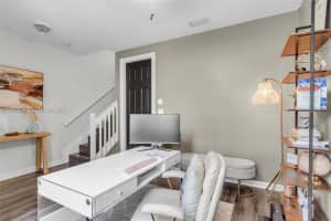 447 Corte Madera Ln 3 West Palm Beach, FL 33401 - MLS#A11957222