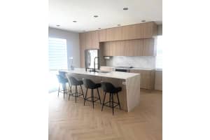 7476 Nw 113th Path, Doral